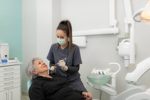 Best Emergency Cosmetic Dentistry (e.g., broken veneers) in Grosse Pointe Woods, MI